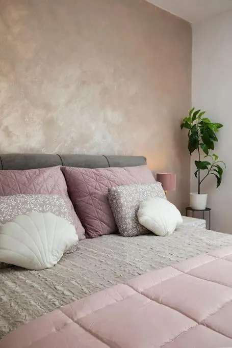Moderan Stan U Centru Grada, Von Adelmann Apartment Pula 0*,